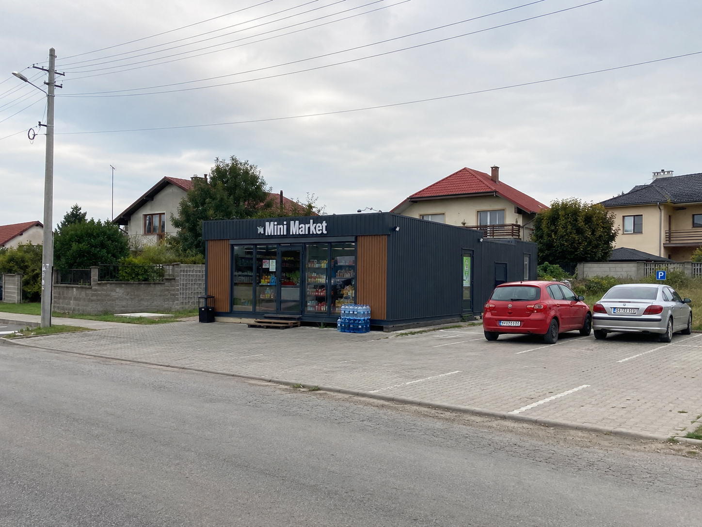 Container locuibil compact